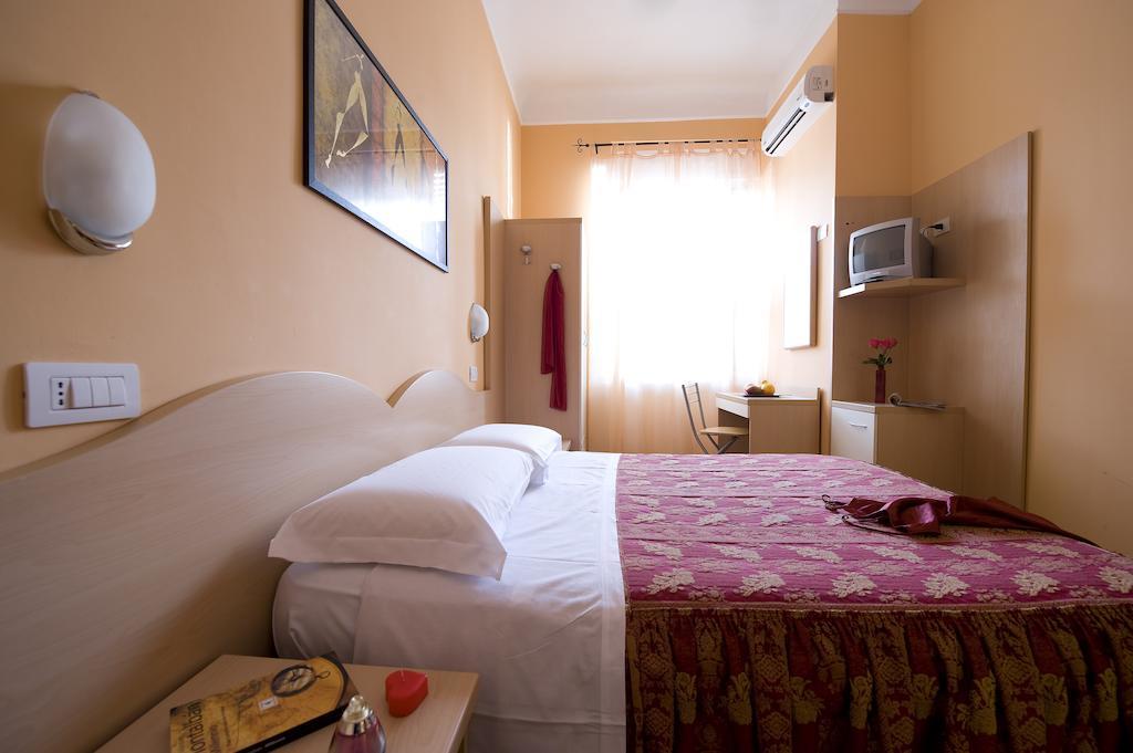 Hotel Sabatino Milán Exteriér fotografie