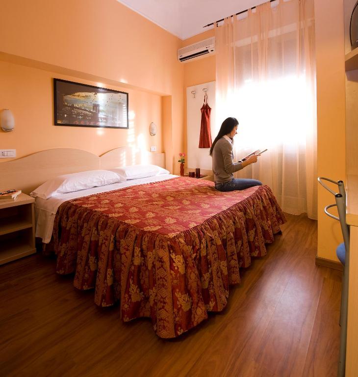 Hotel Sabatino Milán Pokoj fotografie