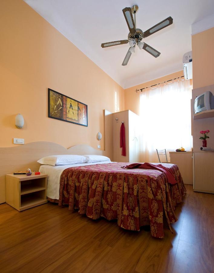 Hotel Sabatino Milán Exteriér fotografie